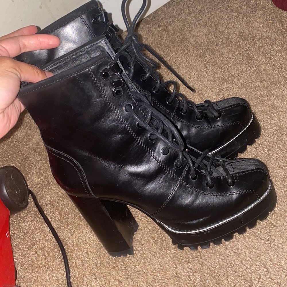 Black leather Zara boots